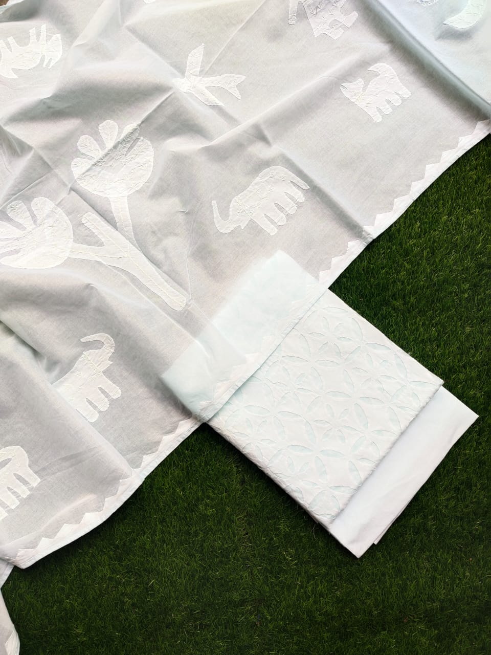 Exquisite Applique Work Unstitched Cotton & Organdy Suit — (3 Piece - 2.5m Each)