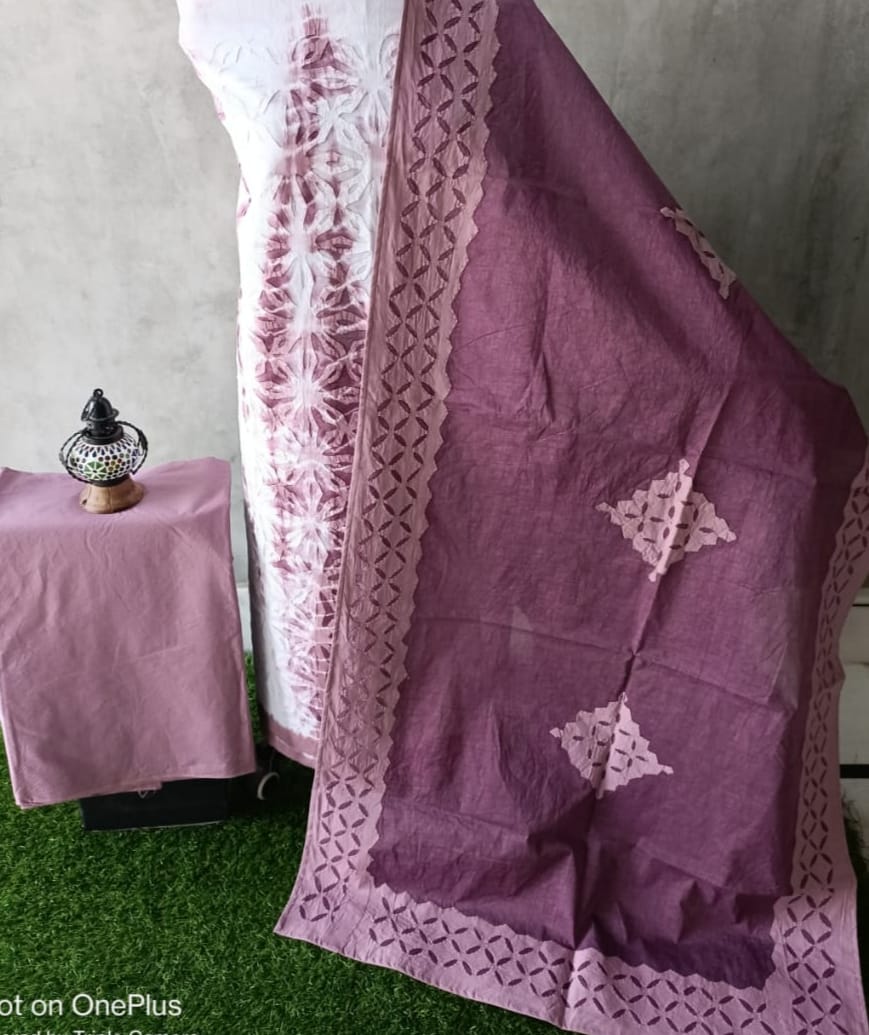 Elegant Unstitched Tie & Dye Cotton and Organdy Suit with Applique Detailing - 3 Piece