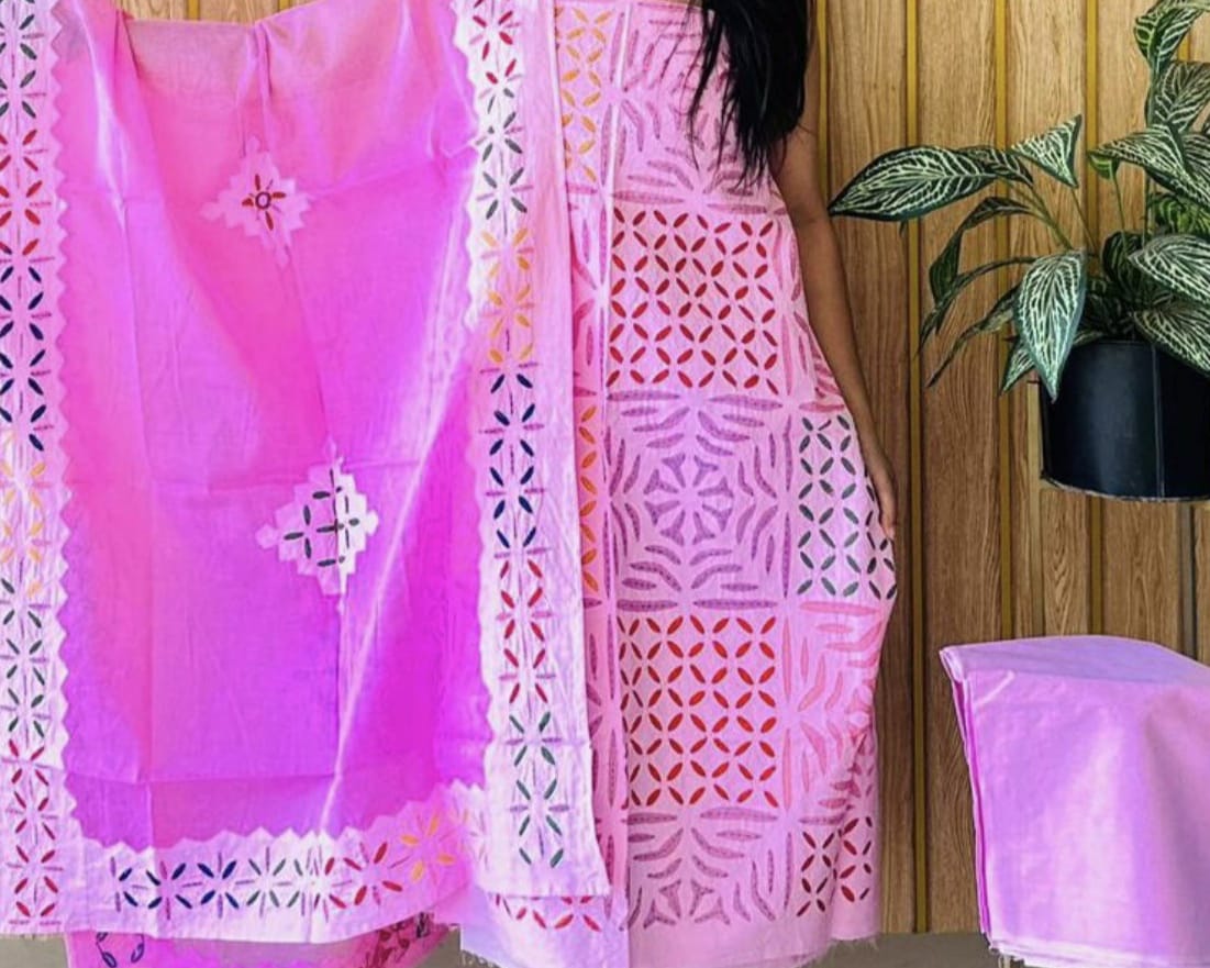 Handcrafted Applique Work & Suzani Hand Embroidery – Unstitched Cotton & Organdy Suit (3-Piece)