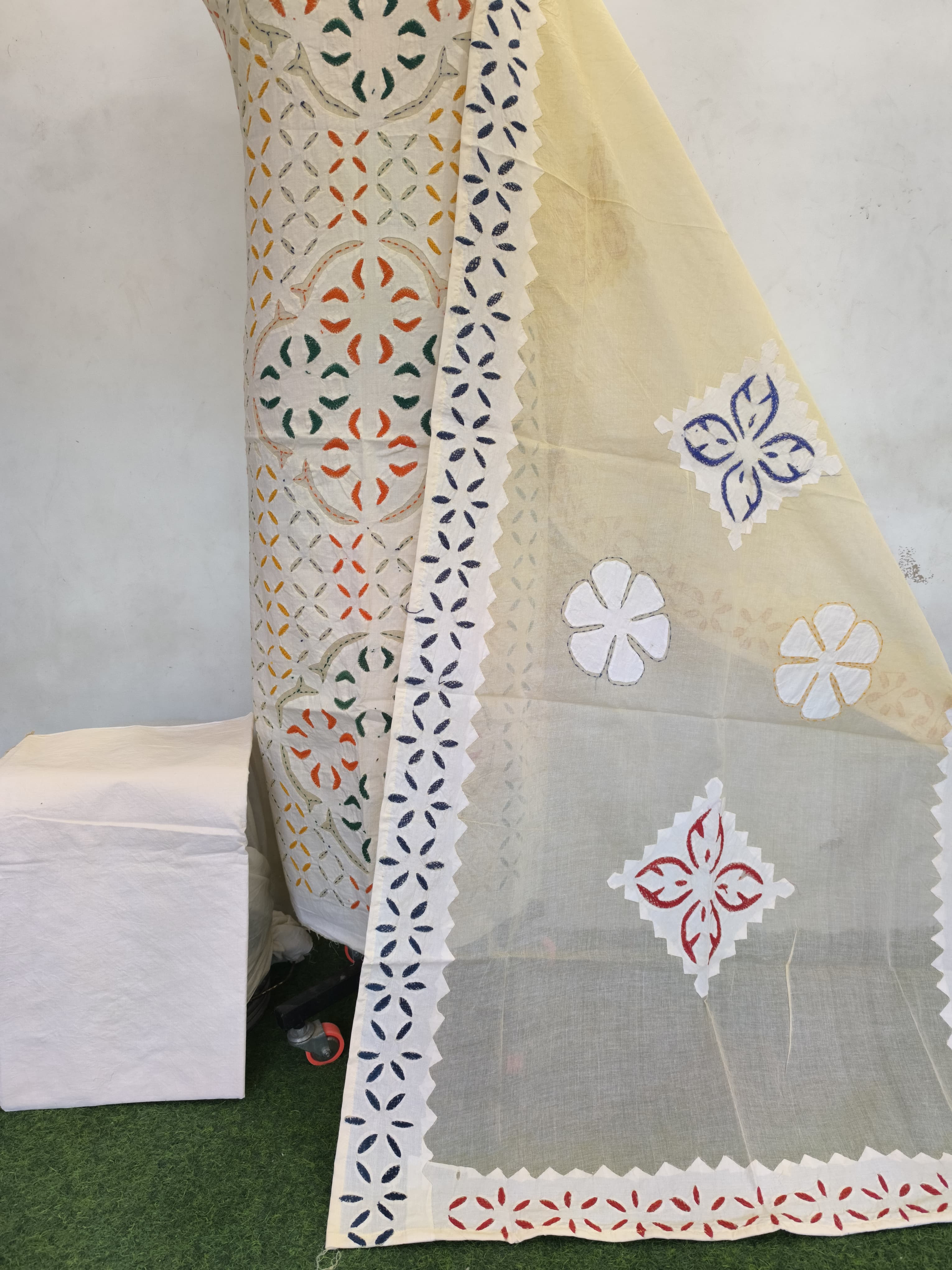 Handcrafted Applique Work & Suzani Hand Embroidery – Unstitched Cotton & Organdy Suit (3-Piece)