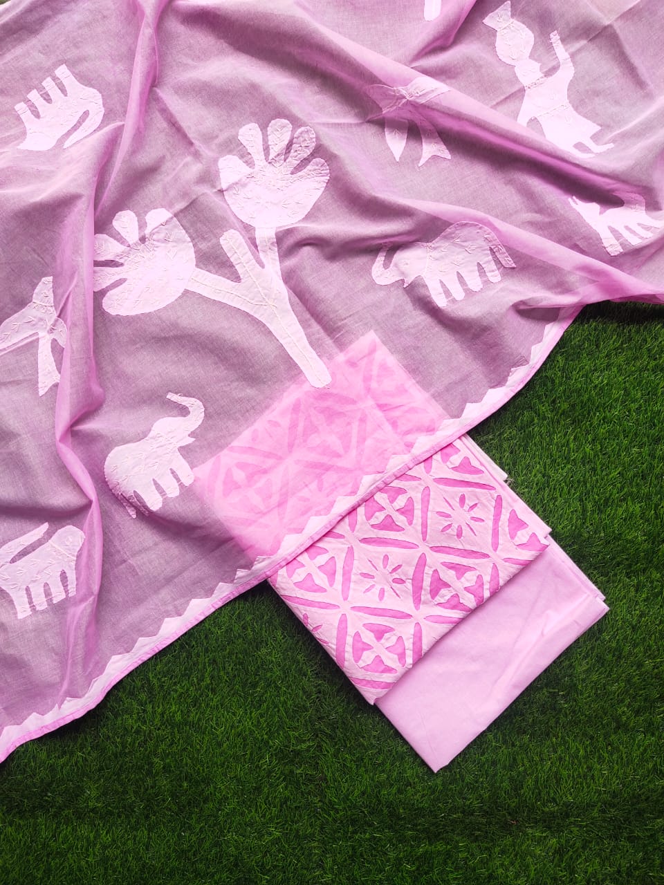 Exquisite Applique Work Unstitched Cotton & Organdy Suit — (3 Piece - 2.5m Each)