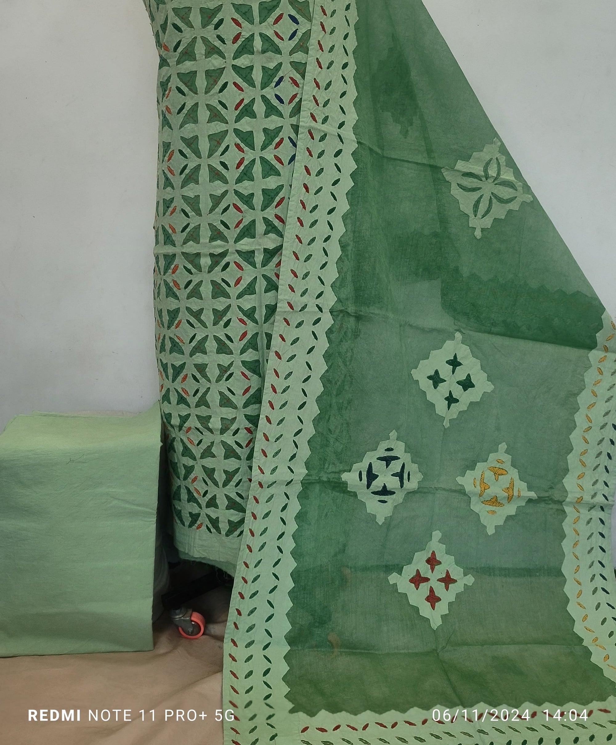 Handcrafted Applique Work & Suzani Hand Embroidery – Unstitched Cotton & Organdy Suit (3-Piece)