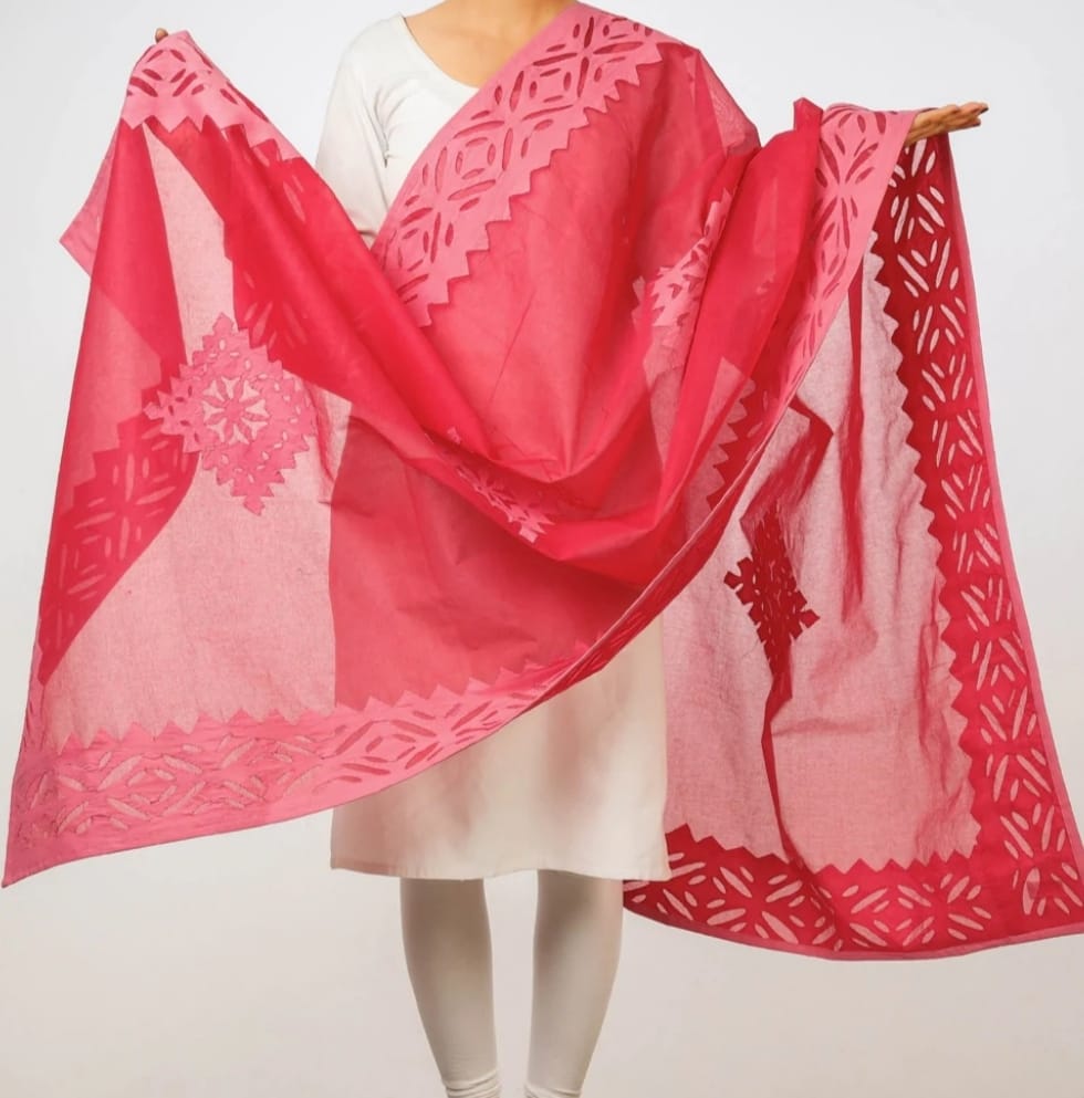 Premium Handcrafted Applique Work Dupatta in Organdy & Cotton (2.5m x 34")