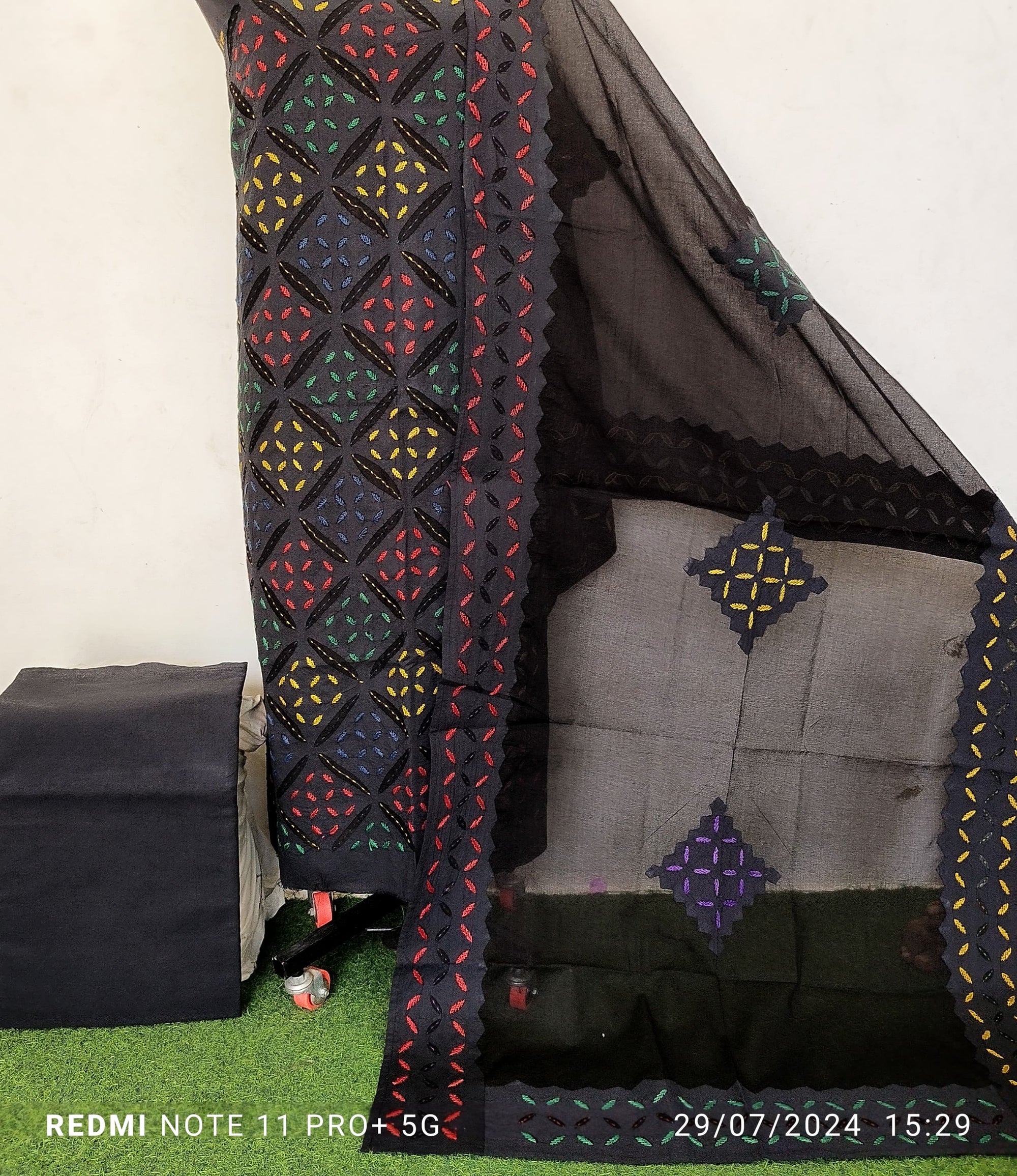 Handcrafted Applique Work & Suzani Hand Embroidery – Unstitched Cotton & Organdy Suit (3-Piece)